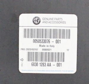 ALFA ROMEO GIULIA 952 2015- słupek czołowy szybowy dachowy prawy 50533076 4/4 MINIATURA