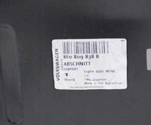 AUDI A5 S5 CABRIO CABRIOLET 8F0 2009-2016 próg słupek A prawy 8F0809838B 4/4 MINIATURA